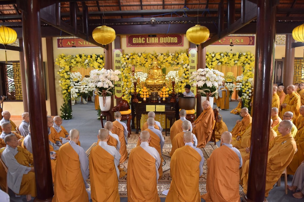 a1_nguoiphattu.com_phung-tong-kim-quan-co-ni-truong-thich-nu-nhu-tinh-tai-thien-vien-linh-chieu3 (3).jpg